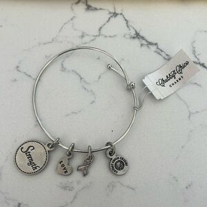 Chubby Chico charm bracelet with 4 charms